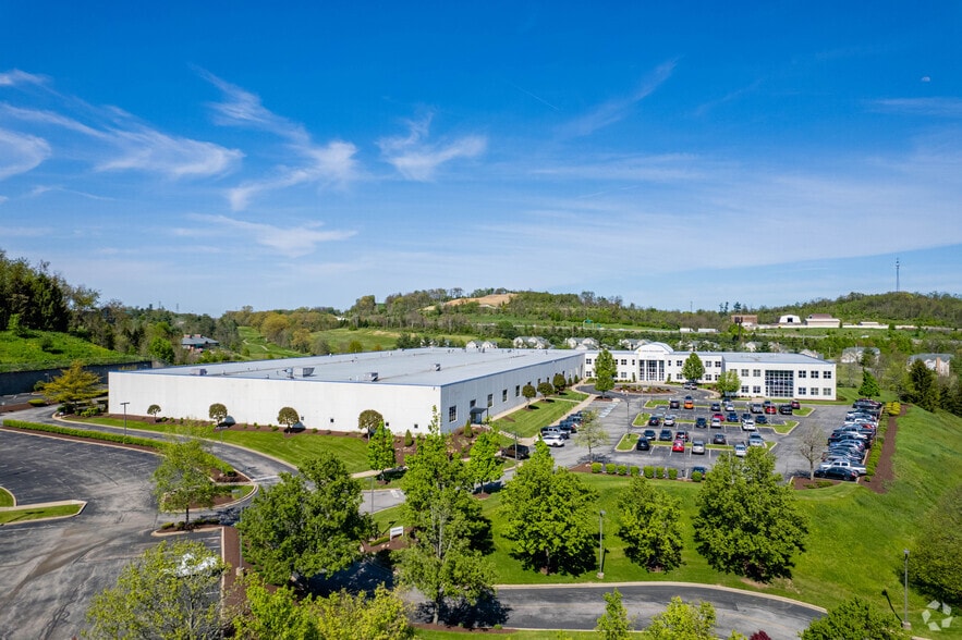 701 Technology Dr, Canonsburg, PA for lease - Building Photo - Image 2 of 12