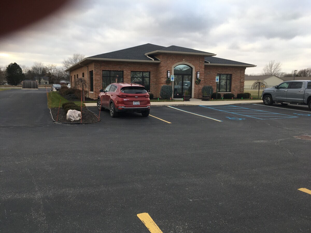 829 N Pine Rd, Essexville, MI 48732