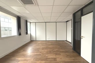 Office in Lattes for lease Interior Photo- Image 1 of 6