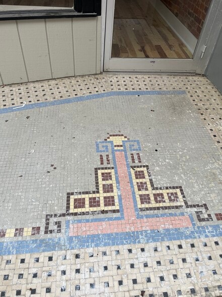 20-24 E Beverley St, Staunton, VA for lease - Building Photo - Image 3 of 13