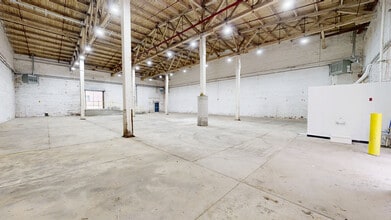 300 Jefferson St, Camden, NJ for lease Matterport 3D Scan- Image 2 of 15