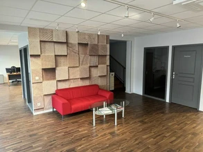 Office in Anglet for lease Interior Photo- Image 1 of 3