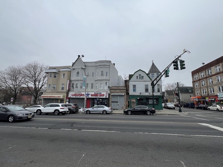 524 Central Ave, Newark, NJ for sale - Building Photo - Image 2 of 6