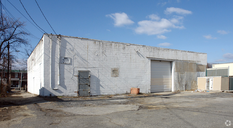 Baltimore Industrial Portfolio portfolio of 5 properties for sale on LoopNet.com - Primary Photo - Image 2 of 5