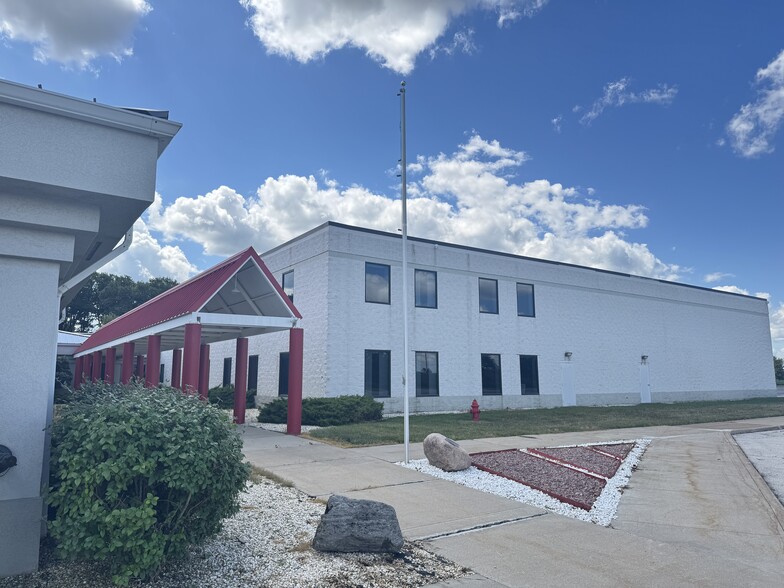27681 Cummings Rd, Millbury, OH for lease - Building Photo - Image 1 of 11