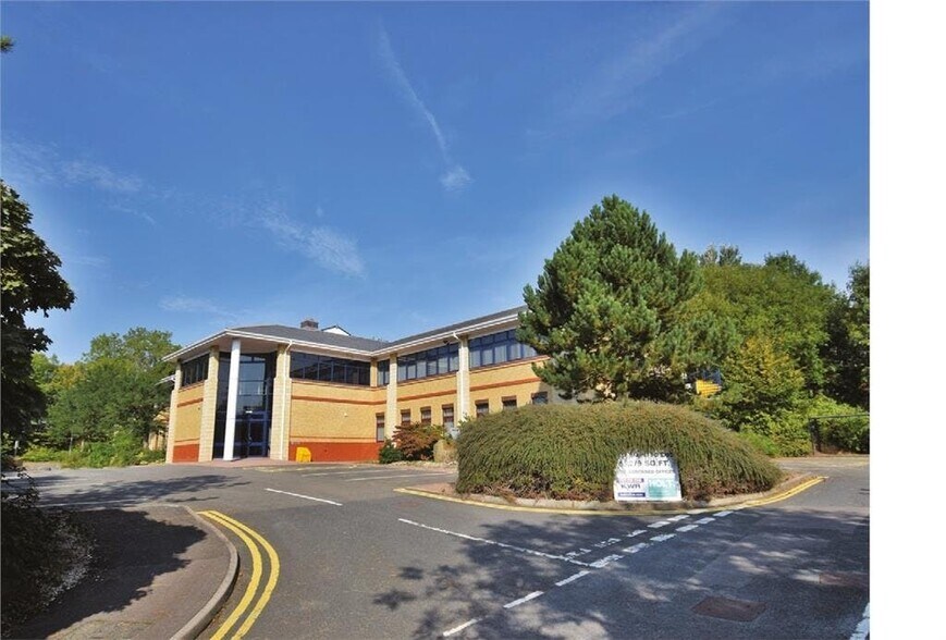 Courtaulds Way, Coventry for lease - Building Photo - Image 3 of 22