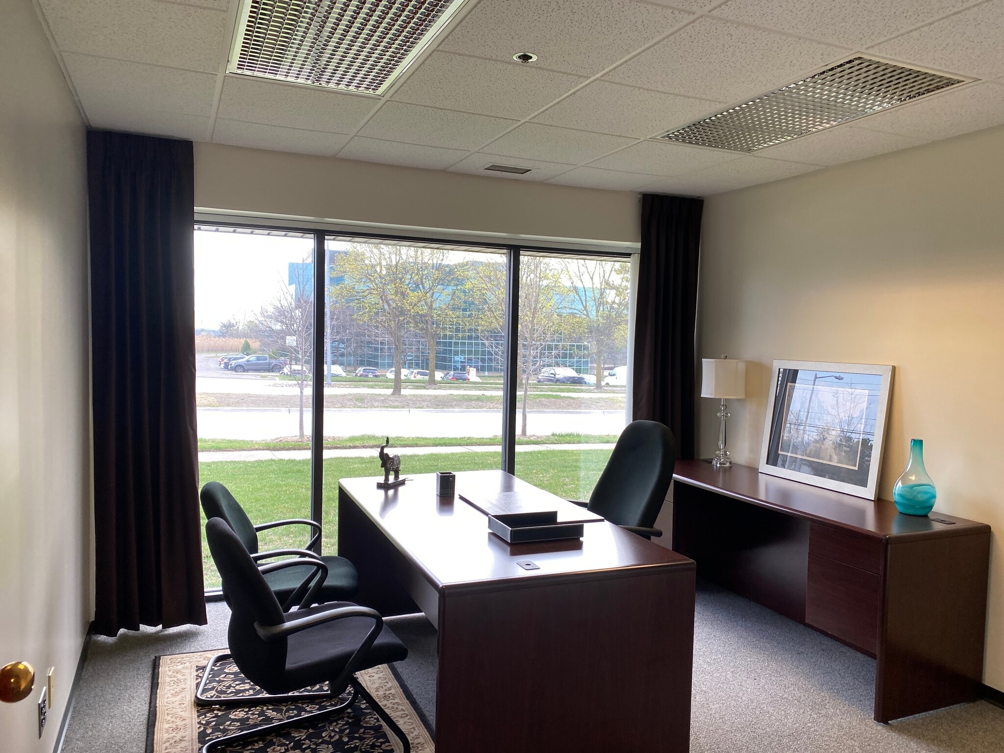 39111 W 6 Mile Rd, Livonia, MI for lease Interior Photo- Image 1 of 1