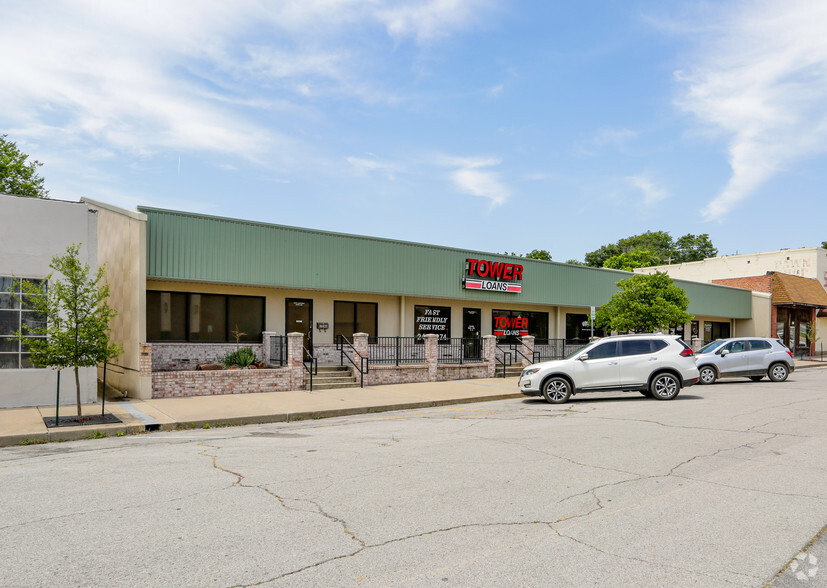 110 N Garfield Ave, Sand Springs, OK for lease - Primary Photo - Image 1 of 3