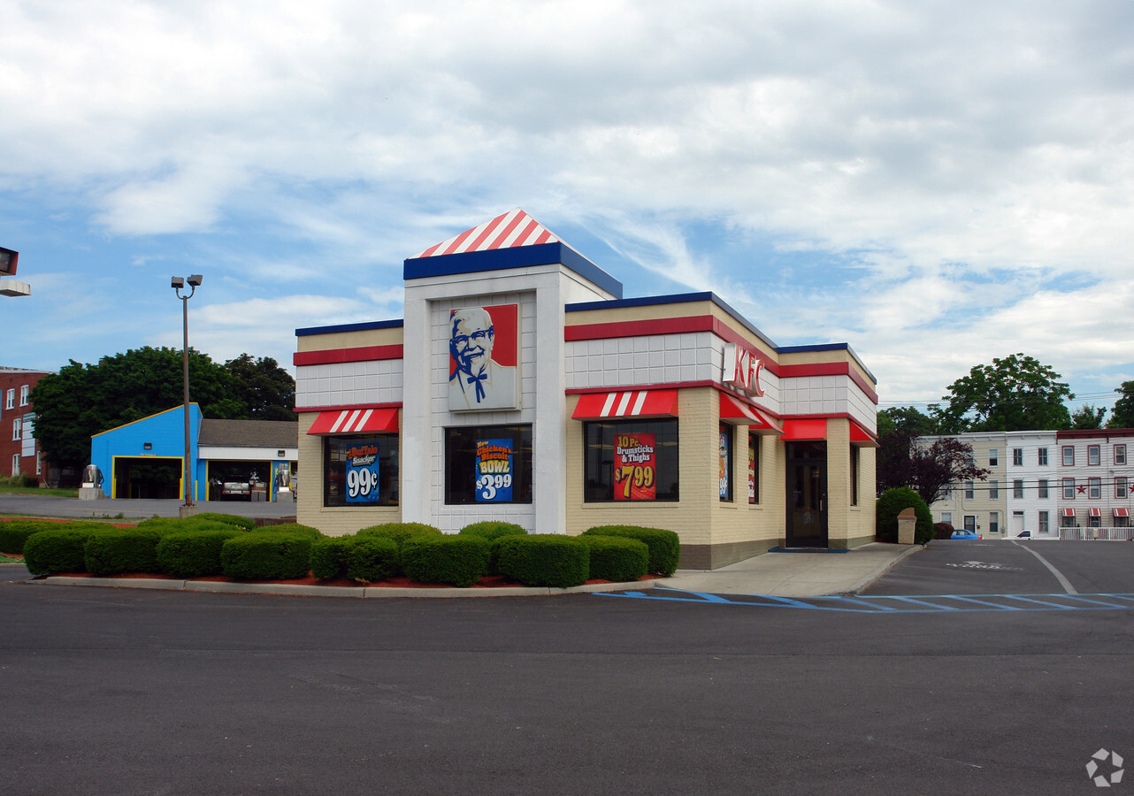 330 Dual Hwy, Hagerstown, Md 21740 - Retail For Lease 