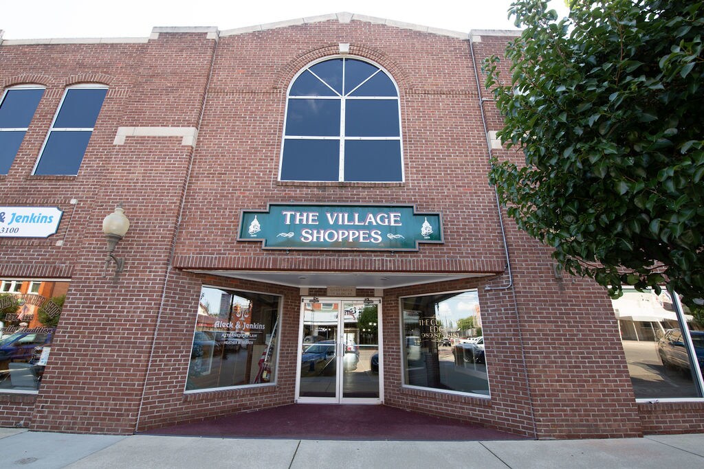 108 E Center St, Ithaca, MI for sale Building Photo- Image 1 of 1