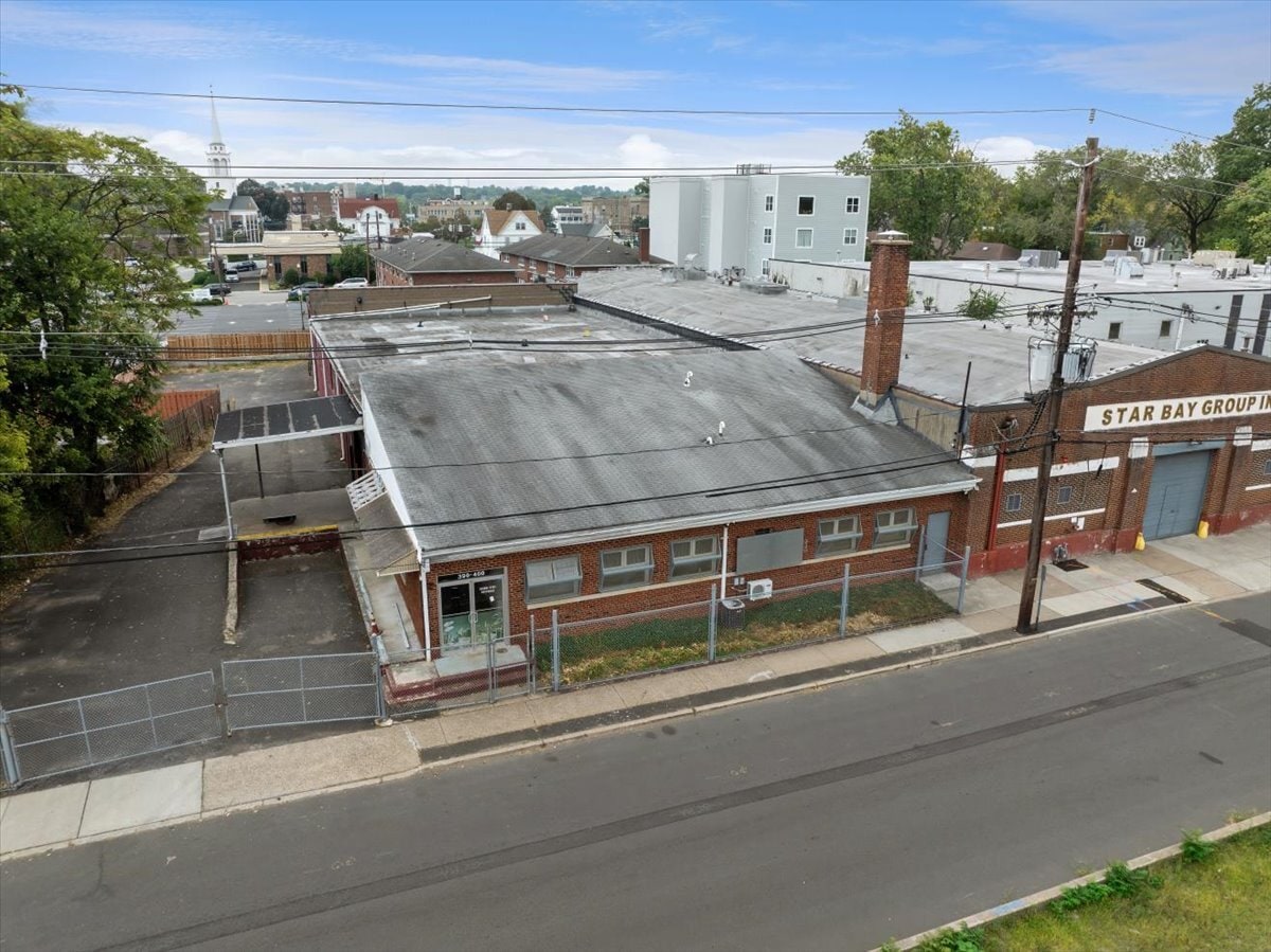 390-400 Railroad Ave, Hackensack, NJ for lease Building Photo- Image 1 of 21