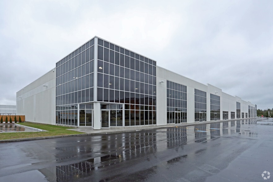 1525 Robinson Ct, Kingston, ON for lease - Building Photo - Image 2 of 3