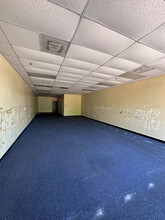 513 W Jefferson St, Grand Prairie, TX for lease Interior Photo- Image 2 of 3