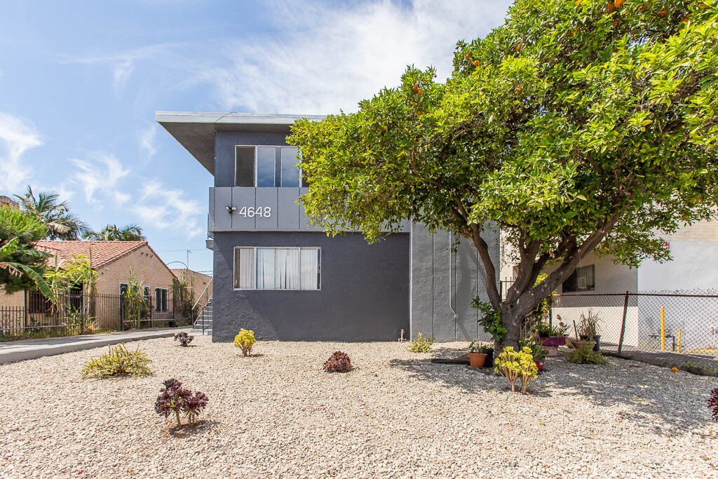 4648 W 17th St, Los Angeles, CA for sale Building Photo- Image 1 of 1