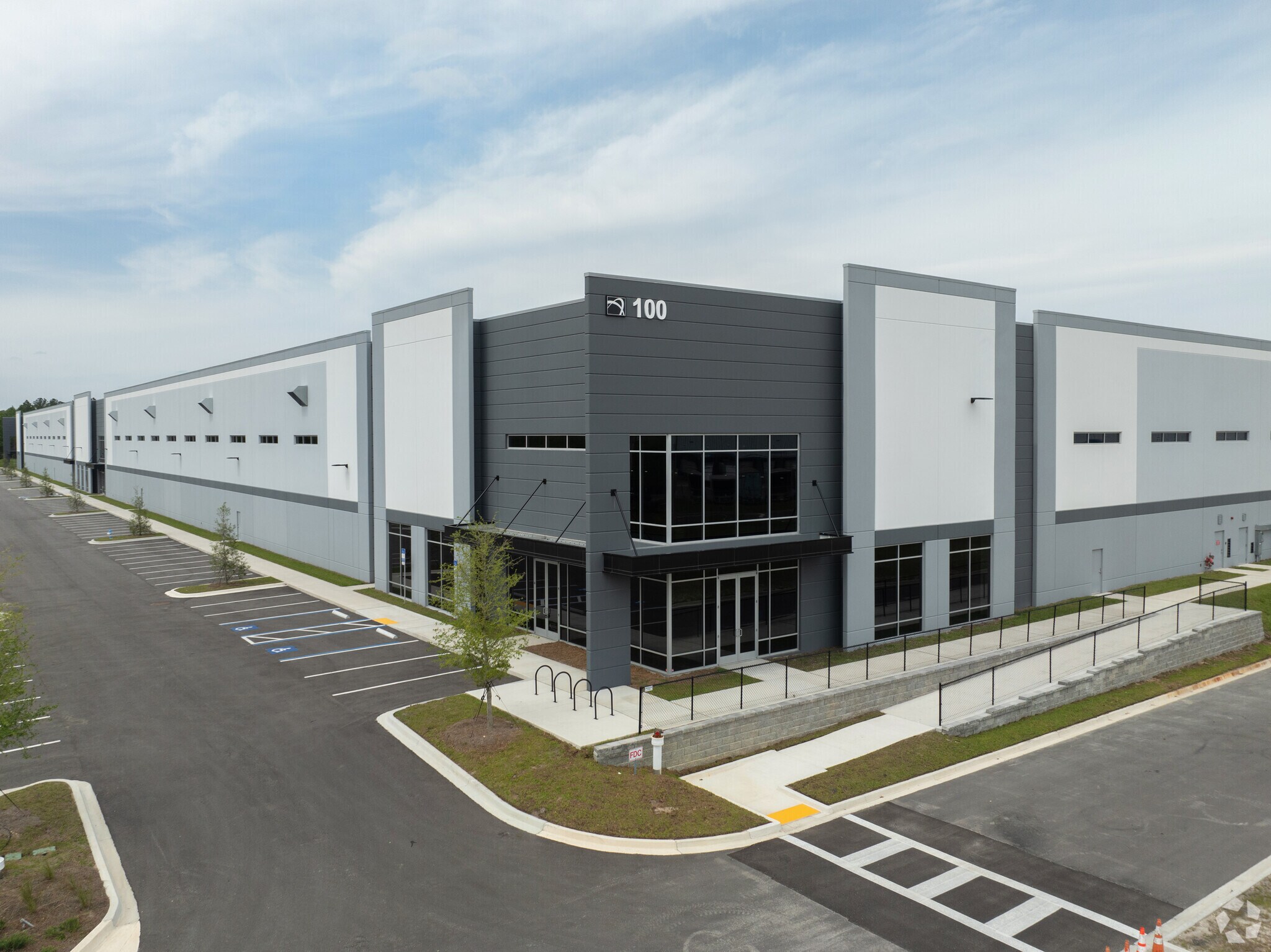 7489 Commonwealth Ave, Jacksonville, FL for lease Building Photo- Image 1 of 14