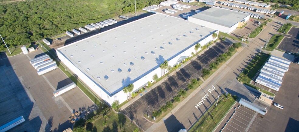 11909 Hayter Rd, Laredo, TX for lease - Building Photo - Image 1 of 3