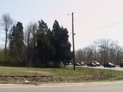 13800 Branch Ave, Brandywine, MD for lease - Building Photo - Image 1 of 4