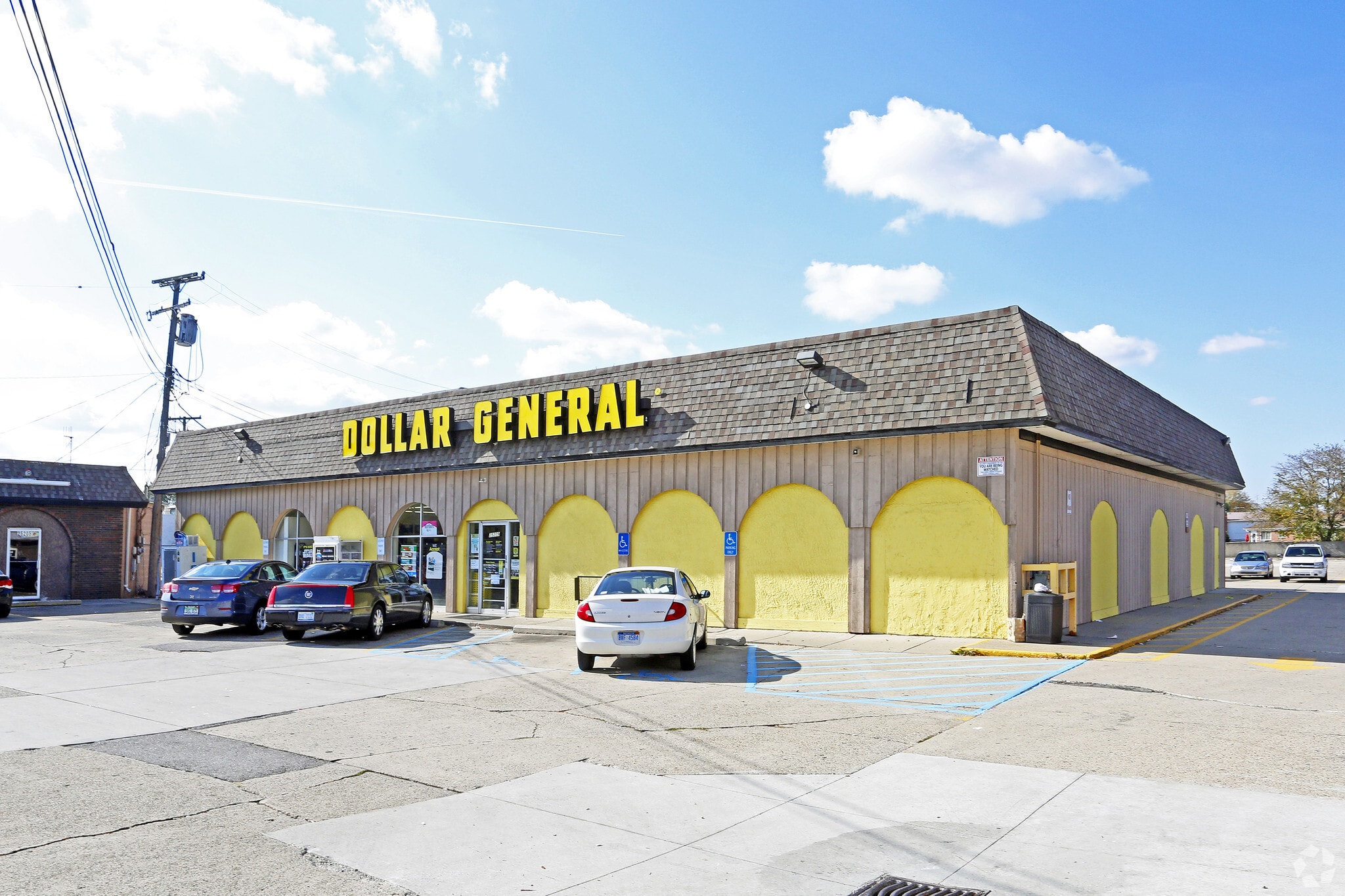 25209 Gratiot Ave, Roseville, MI for sale Primary Photo- Image 1 of 7