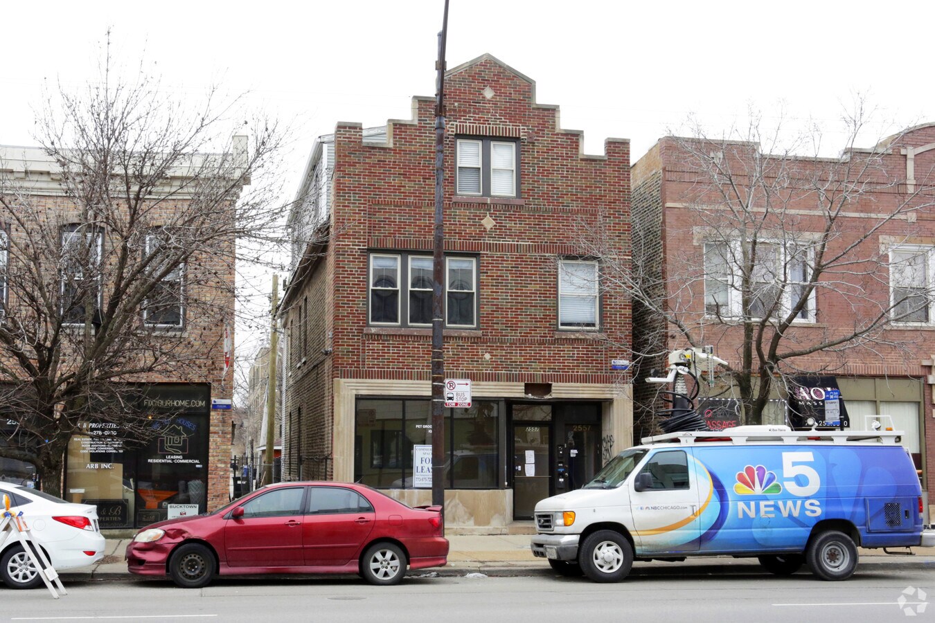 2557 W Fullerton Ave, Chicago, IL 60647