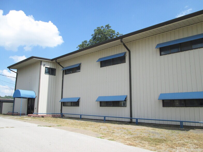 210 S Park St, Sapulpa, OK for sale - Building Photo - Image 1 of 1