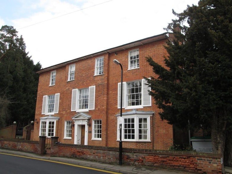 3 Codicote Rd, Welwyn for lease - Building Photo - Image 2 of 2