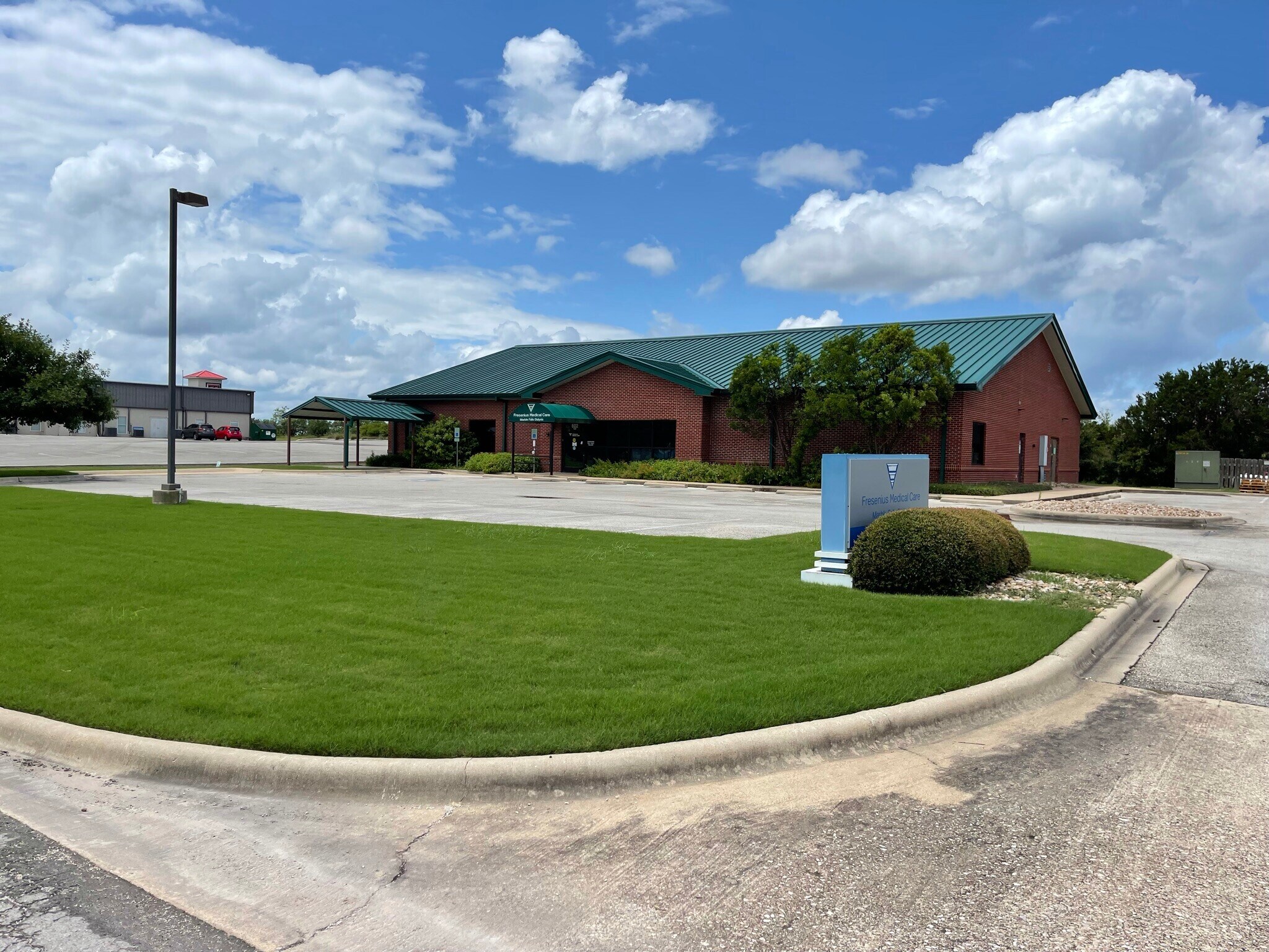 802 Steve Hawkins Pky, Marble Falls, TX for sale Primary Photo- Image 1 of 1