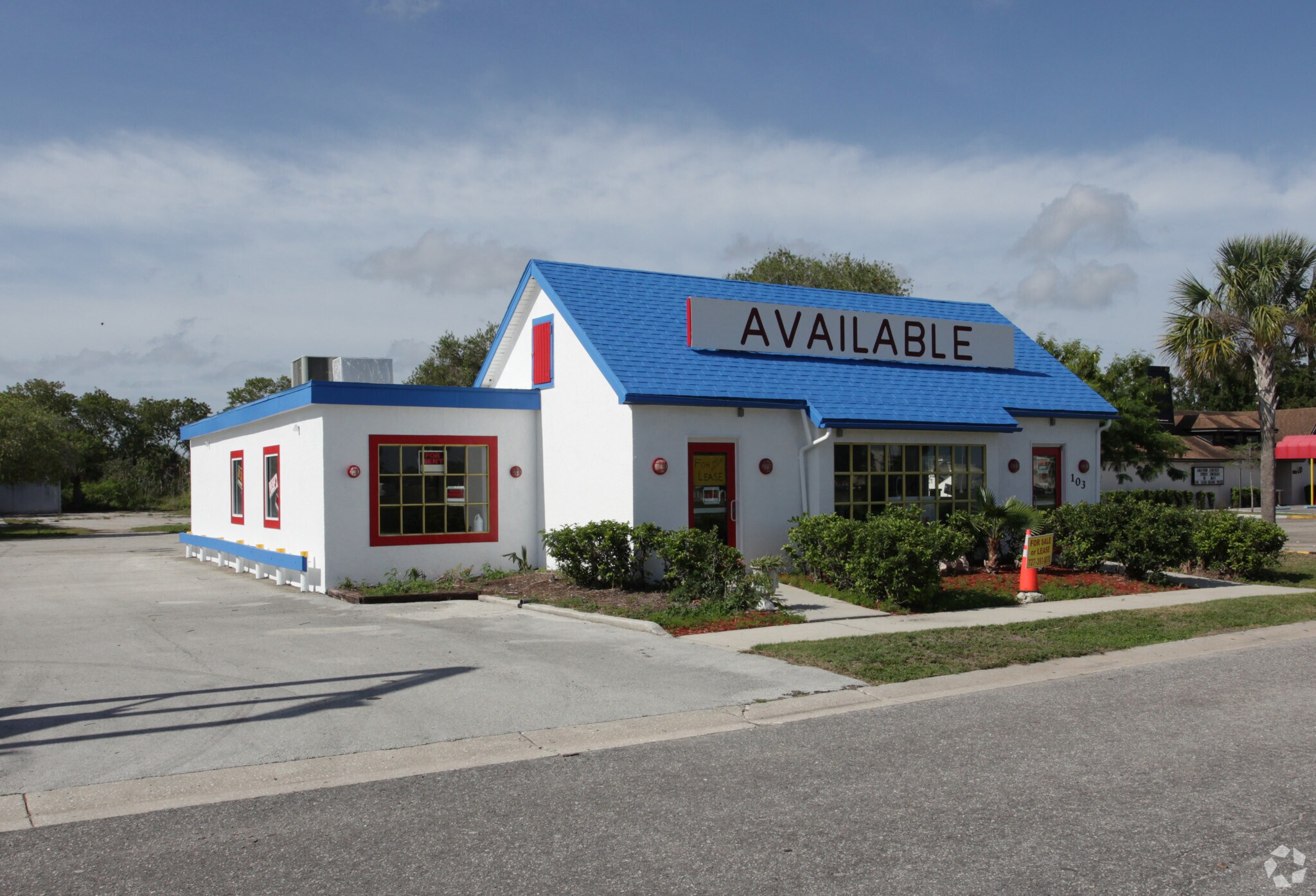 103 Cortez Rd W, Bradenton, FL for sale Primary Photo- Image 1 of 1