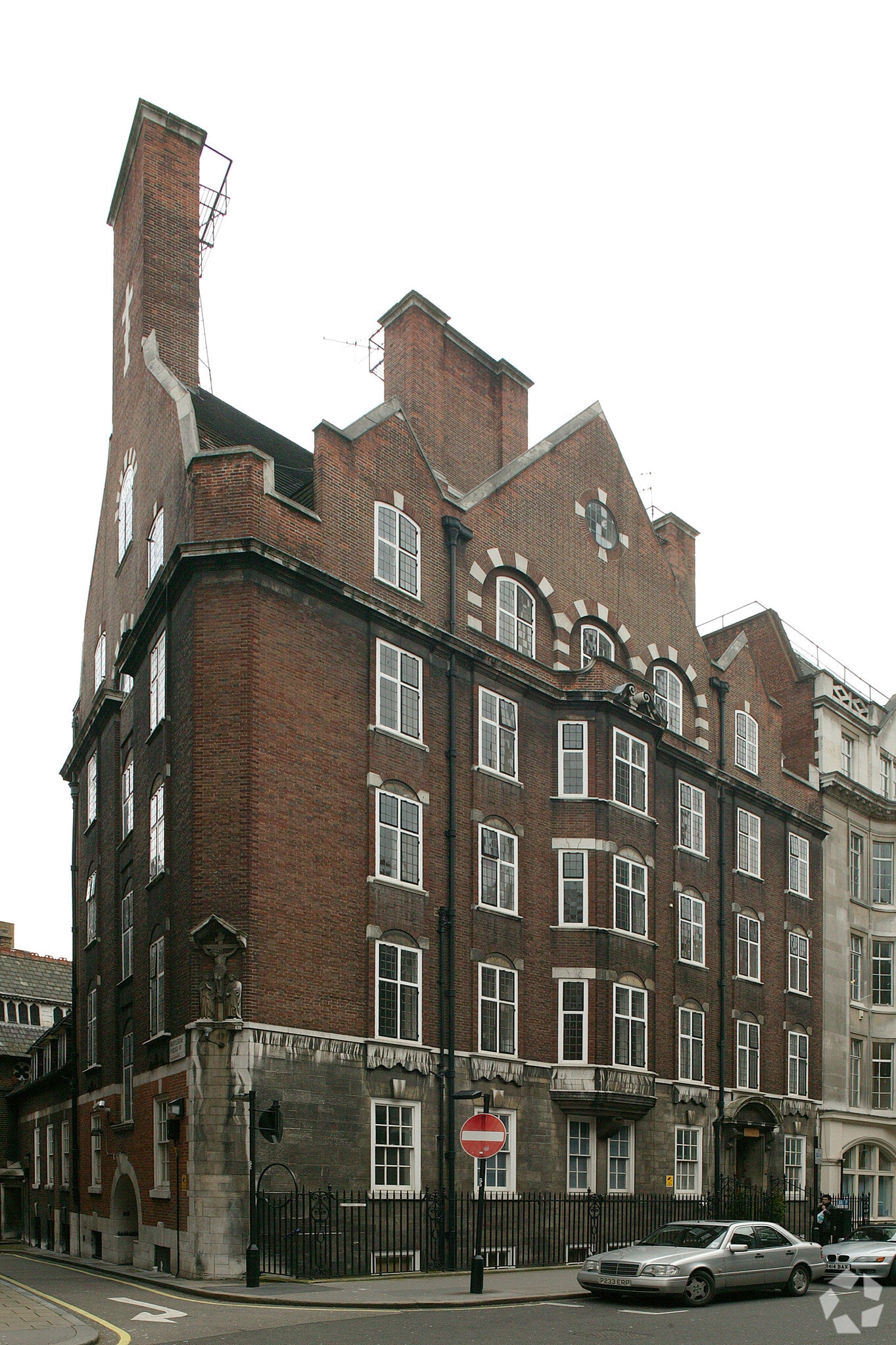 82-83 Margaret St, London for sale Primary Photo- Image 1 of 1