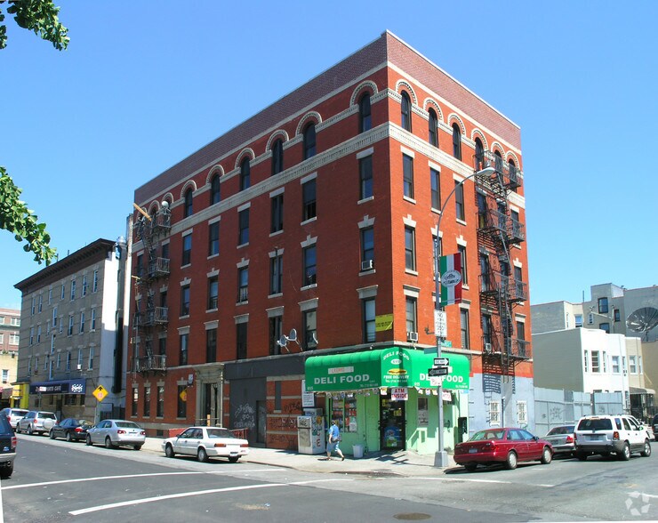 615 E 189th St, Bronx, NY for sale - Primary Photo - Image 1 of 1
