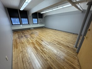 143-147 Essex St, Haverhill, MA for lease Interior Photo- Image 1 of 4