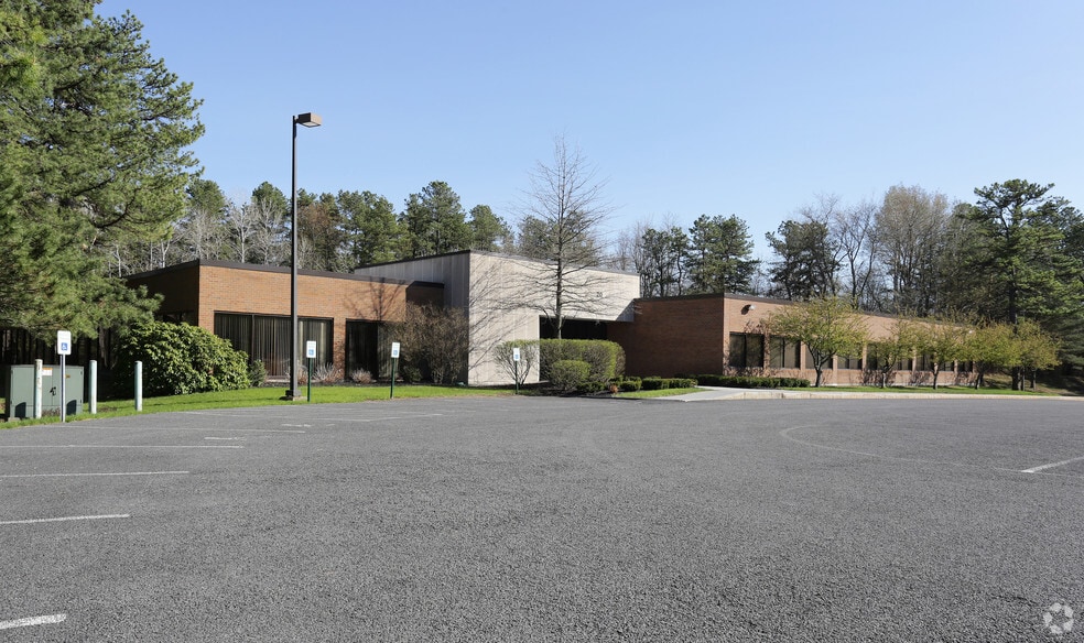 20 Madison Avenue Ext, Albany, NY for lease - Primary Photo - Image 2 of 21