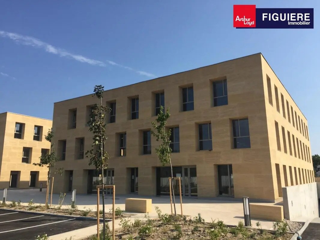 140 Avenue Du Douze Juillet 1998, Aix-en-Provence for sale Building Photo- Image 1 of 9