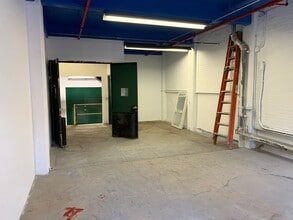 3199 Albany Post Rd, Buchanan, NY for lease Interior Photo- Image 1 of 6