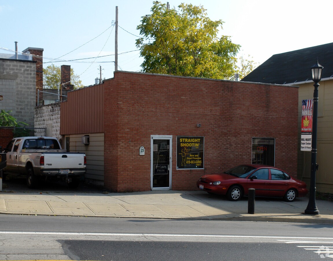 29 Benedict Ave, Norwalk, OH 44857