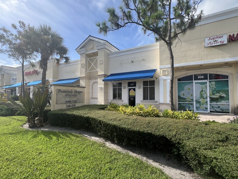 240 W Indiantown Rd, Jupiter, FL for lease - Building Photo - Image 1 of 17