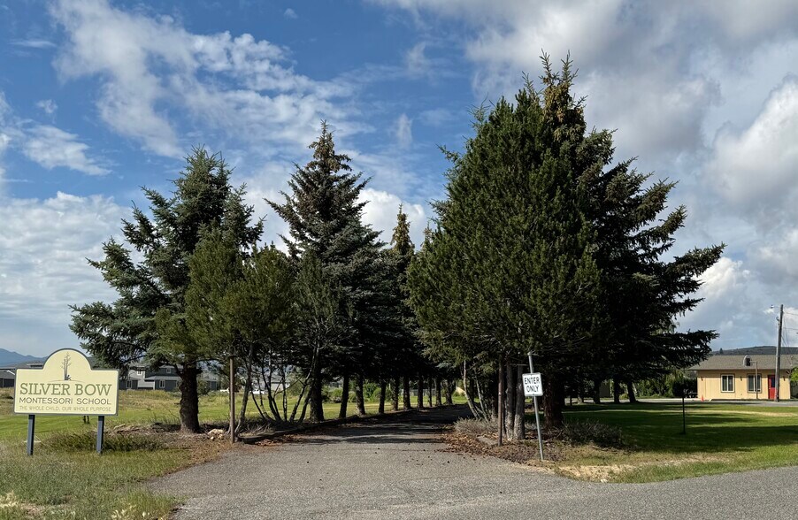 1800 Sunset Rd, Butte, MT for lease - Building Photo - Image 2 of 9