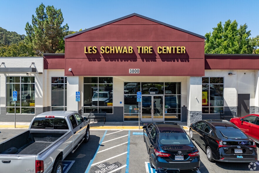 3800 Alhambra Ave, Martinez, CA for sale - Building Photo - Image 2 of 4