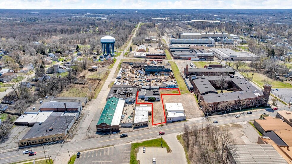 2419 E Michigan Ave, Jackson, MI for sale - Aerial - Image 2 of 17
