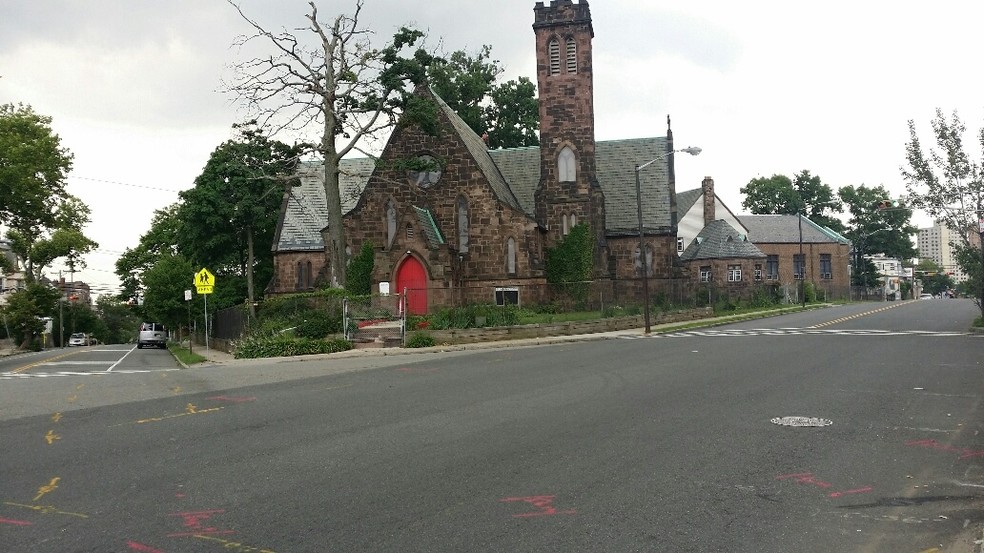 499-505 W Market St, Newark, NJ for sale - Building Photo - Image 1 of 1