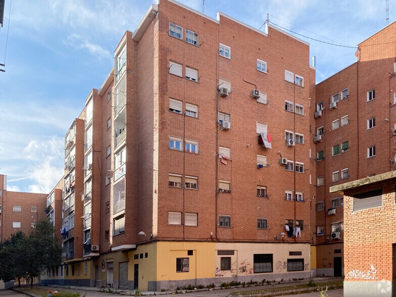 Calle Guillermo Pingarrón, 11, Madrid, Madrid for sale - Primary Photo - Image 1 of 1