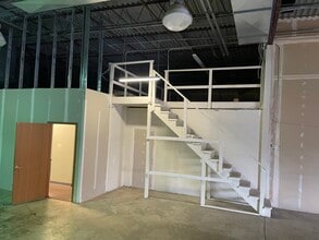 50-58 Algana Ct, Saint Peters, MO for lease Building Photo- Image 2 of 19