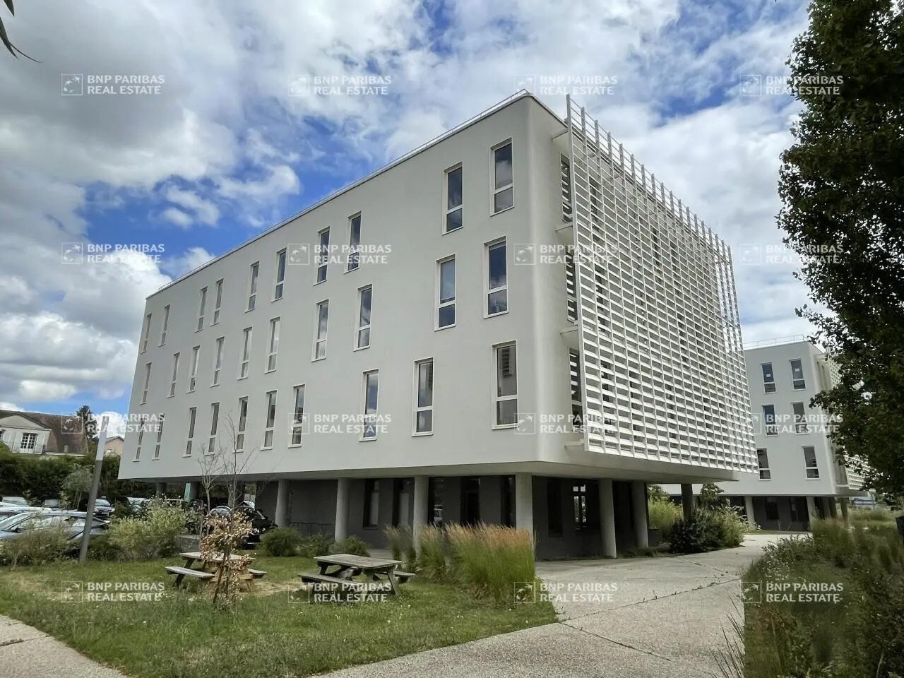 Office in Tours for lease Building Photo- Image 1 of 20