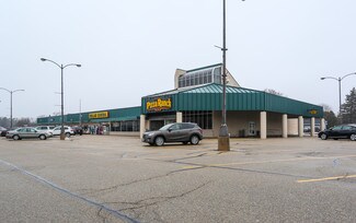 More details for 900-914 W Main St, Waupun, WI - Retail for Lease