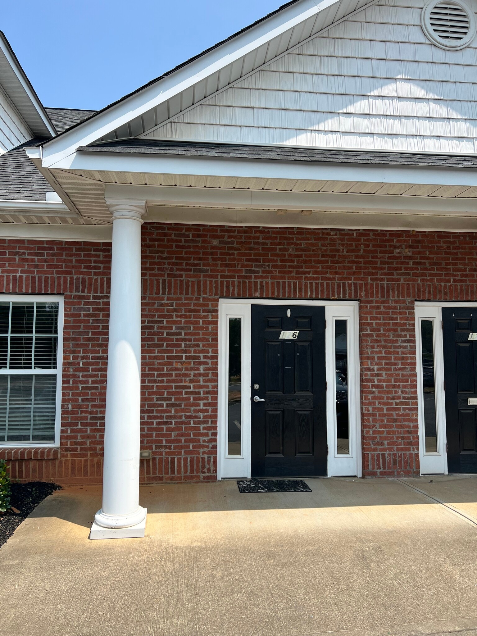 124-126 Broadbent Way, Anderson, SC for sale Building Photo- Image 1 of 1