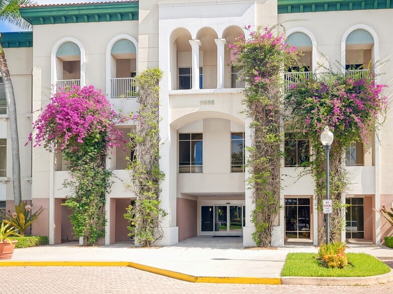 11555 Heron Bay Blvd, Coral Springs, FL for lease - Building Photo - Image 3 of 11