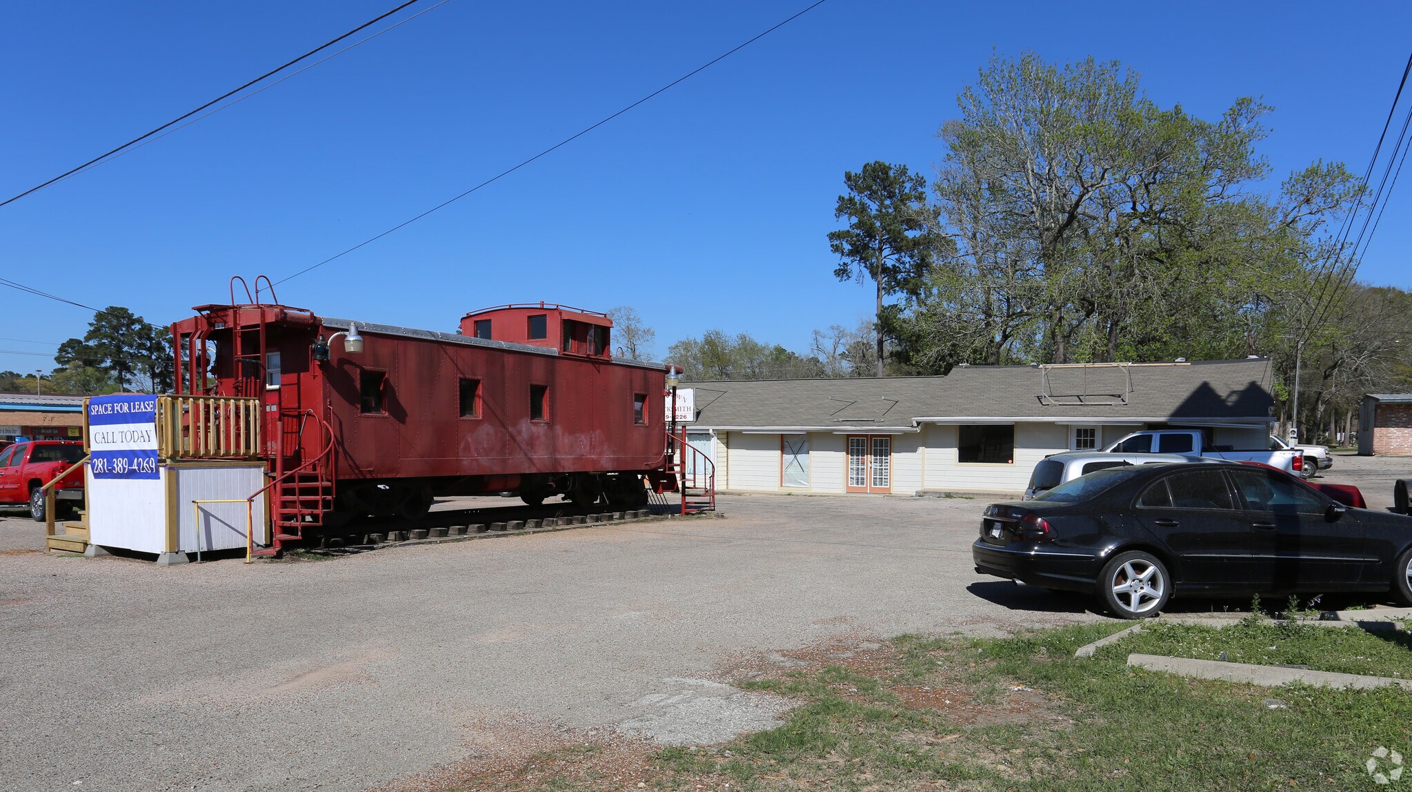 1616 N Frazier St, Conroe, TX for sale Primary Photo- Image 1 of 1