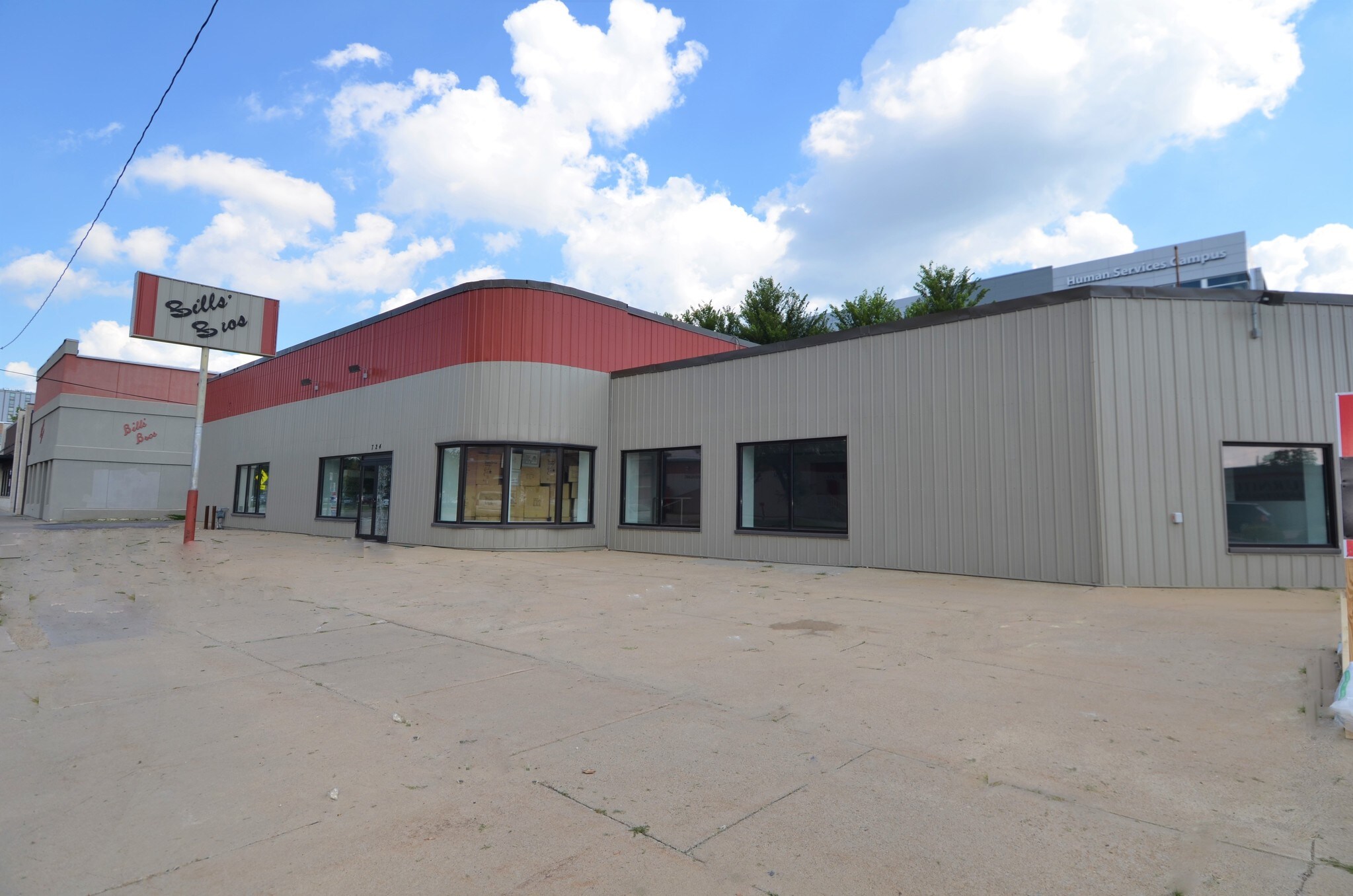 724 3rd St SE, Cedar Rapids, IA for sale Building Photo- Image 1 of 1