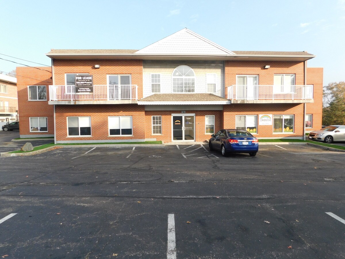 3270 W North Bend Rd, Cincinnati, OH, 45239 Office Space For Lease