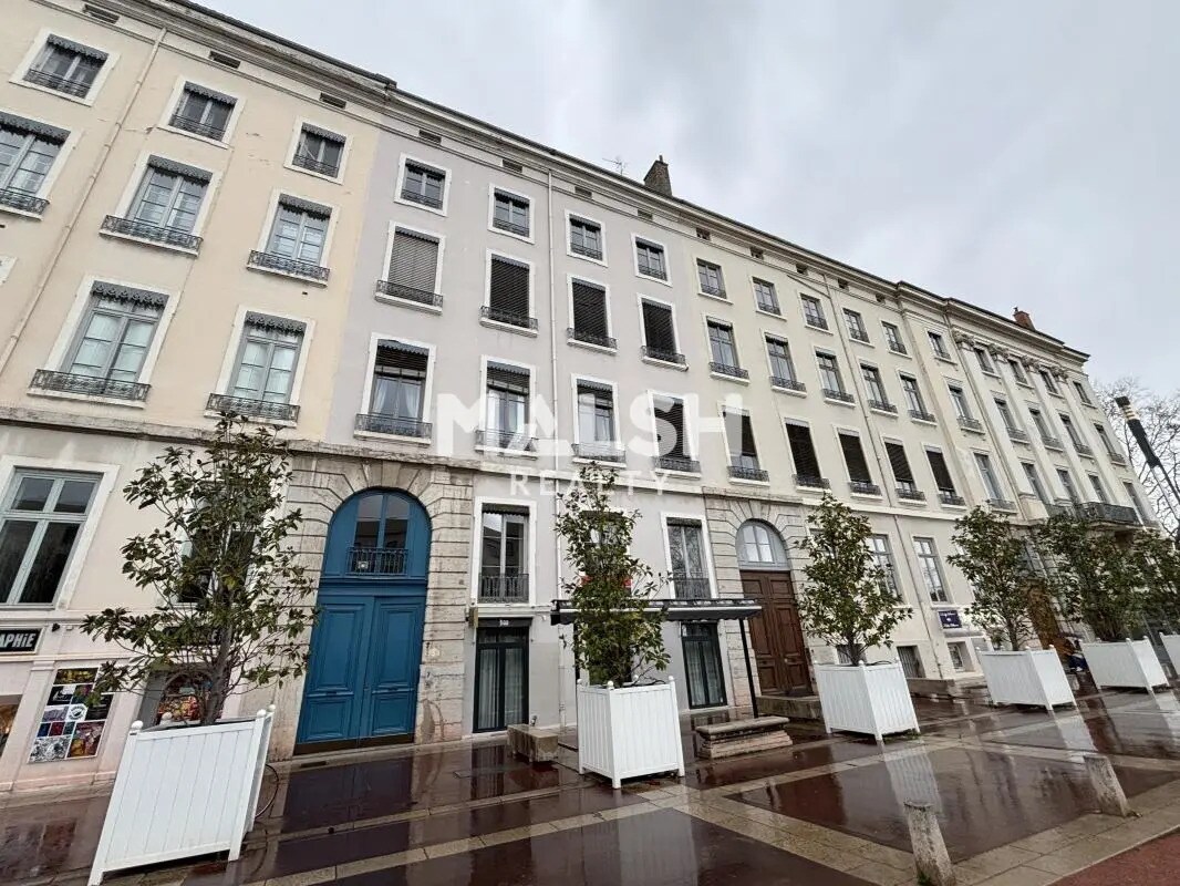 Office in Lyon for lease Building Photo- Image 1 of 10