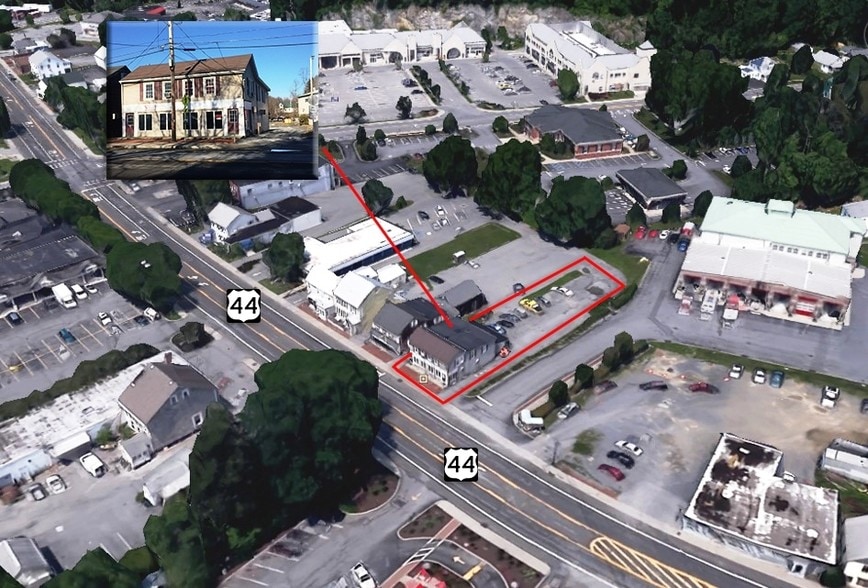 1617 Main St, Pleasant Valley, NY 12569